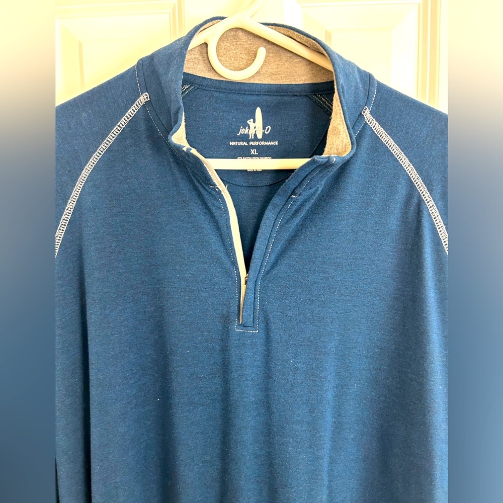 Johnie-O 1/4 quarter zip Natural Performance in Mens size extra large XL